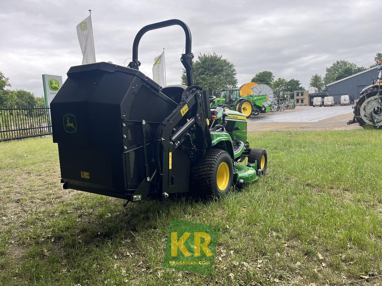 John Deere X950R - Baštenska kosačica: slika 2 John Deere X950R - Baštenska kosačica: slika 2