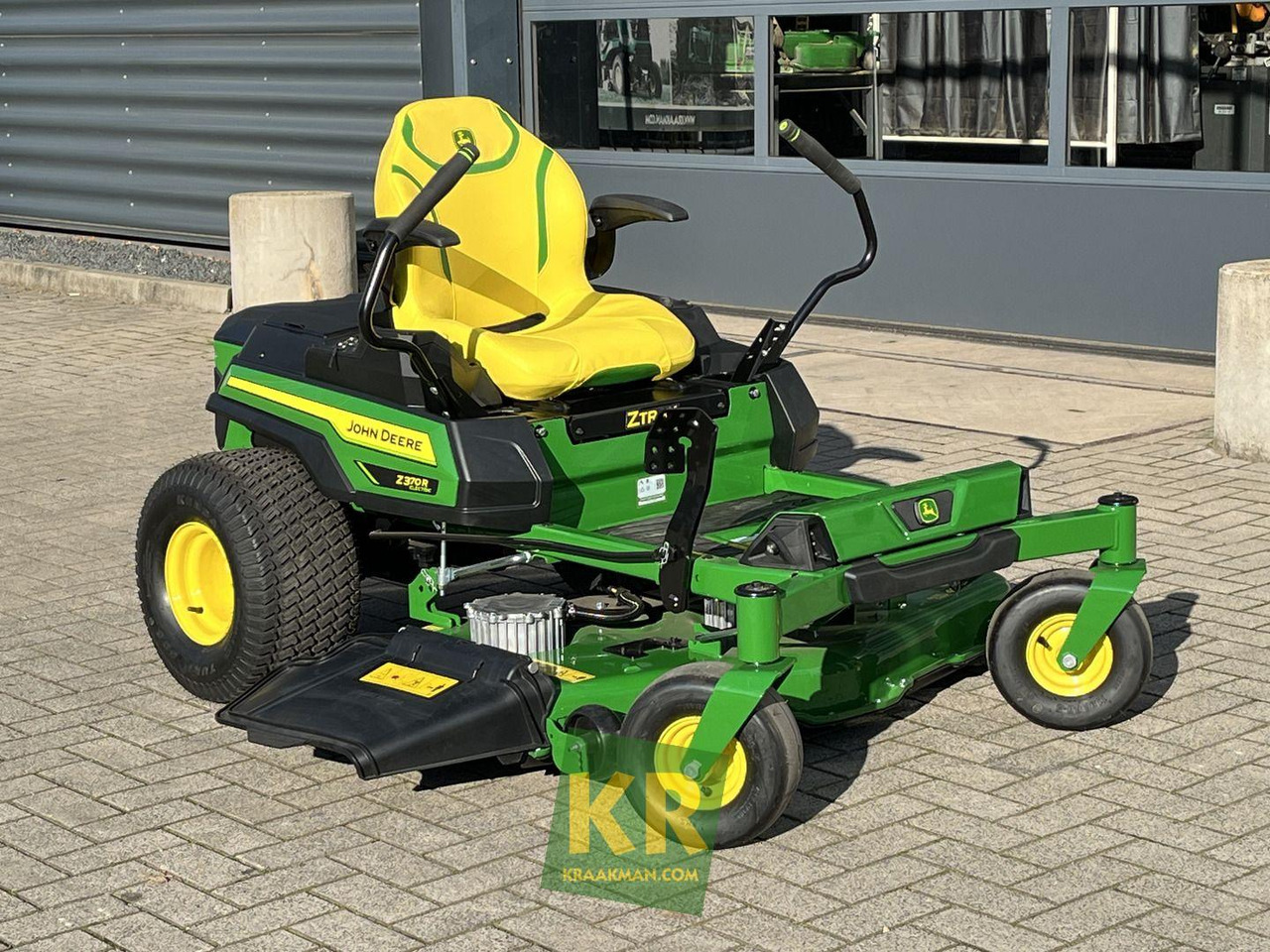 John Deere Z370R ELECTRIC - Baštenska kosačica: slika 1 John Deere Z370R ELECTRIC - Baštenska kosačica: slika 1