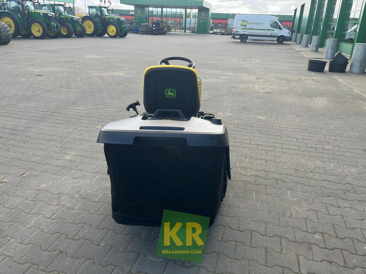 X167R John Deere - Baštenska kosačica: slika 5 X167R John Deere - Baštenska kosačica: slika 5
