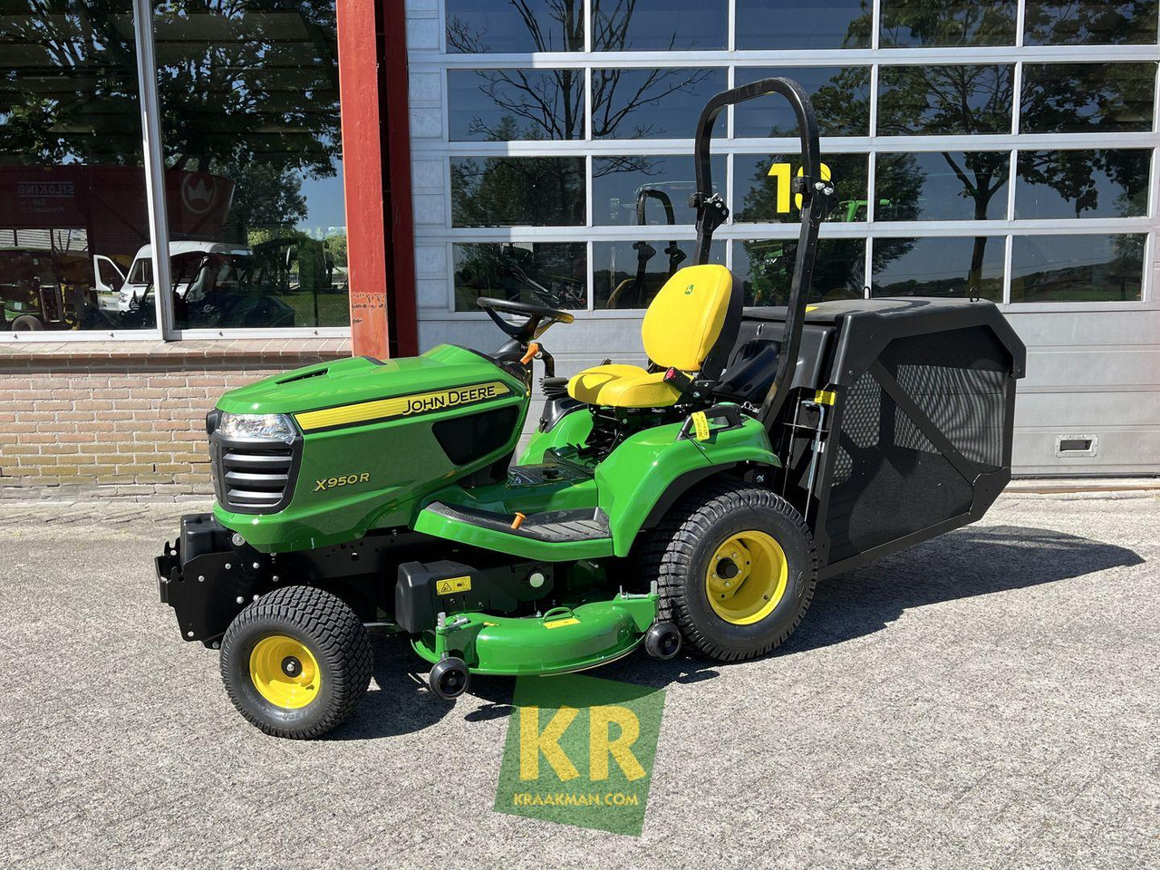 X950R John Deere - Baštenska kosačica: slika 1 X950R John Deere - Baštenska kosačica: slika 1