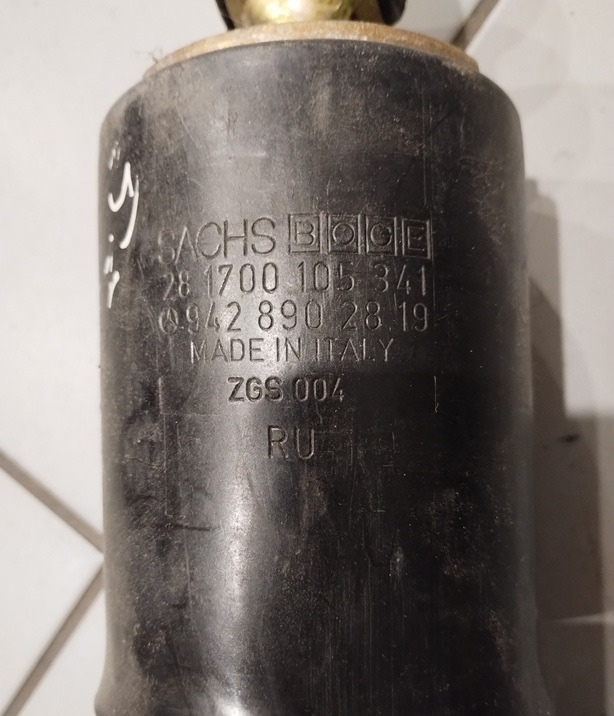 AMORTYZATOR KABINY MERCEDES ACTROS 9428902819 SACHS 131850 - Amortizeri: slika 2 AMORTYZATOR KABINY MERCEDES ACTROS 9428902819 SACHS 131850 - Amortizeri: slika 2