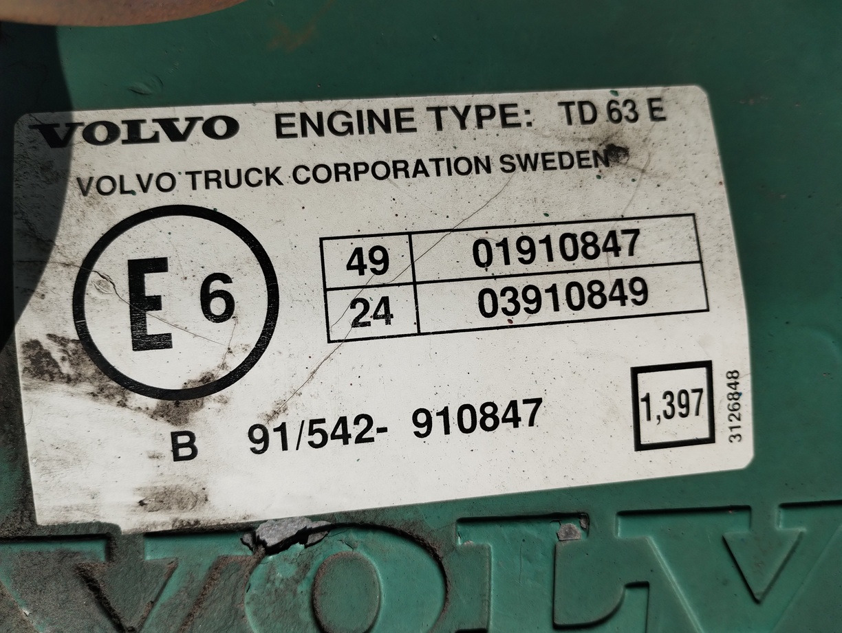 SILNIK CZĘŚCI ENGINE PARTS WAŁ KORBOWY WAŁEK ROZRZADU POMPA WTRYSKOWA VOLVO FL TD 63 E - Motor i delovi: slika 4 SILNIK CZĘŚCI ENGINE PARTS WAŁ KORBOWY WAŁEK ROZRZADU POMPA WTRYSKOWA VOLVO FL TD 63 E - Motor i delovi: slika 4