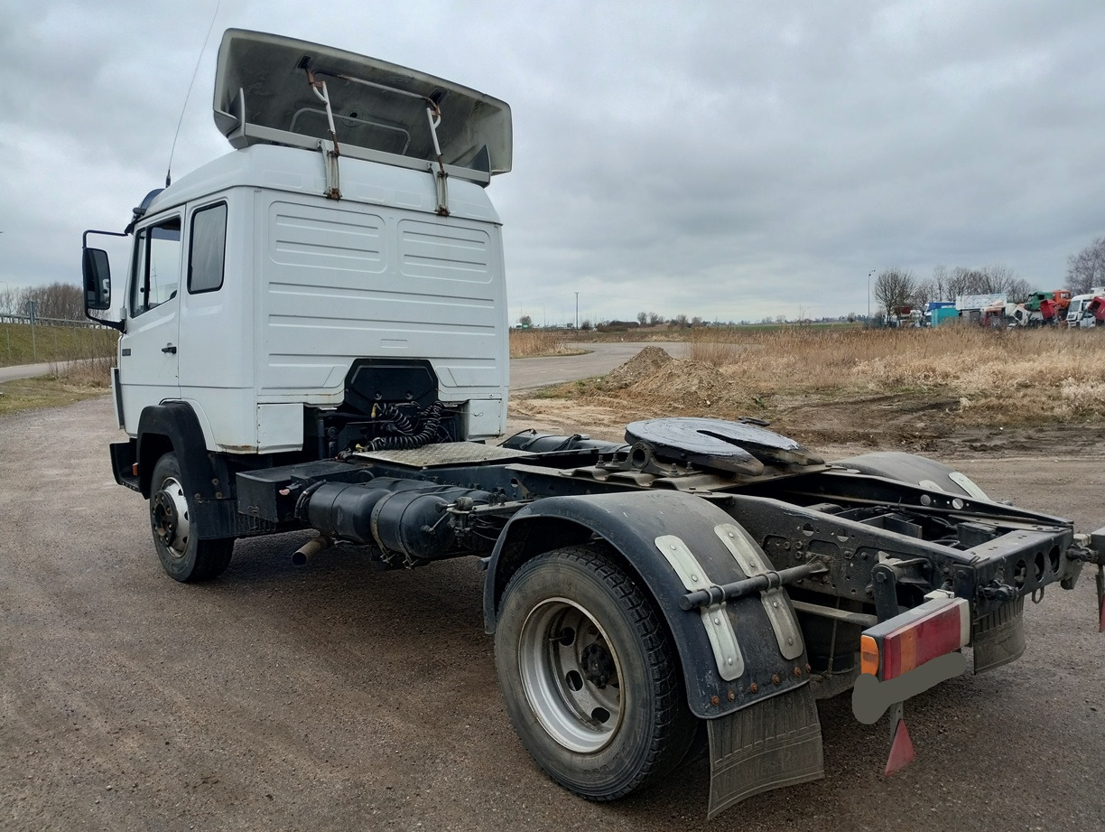 Mercedes Benz 1120 S - Tegljač: slika 5 Mercedes Benz 1120 S - Tegljač: slika 5