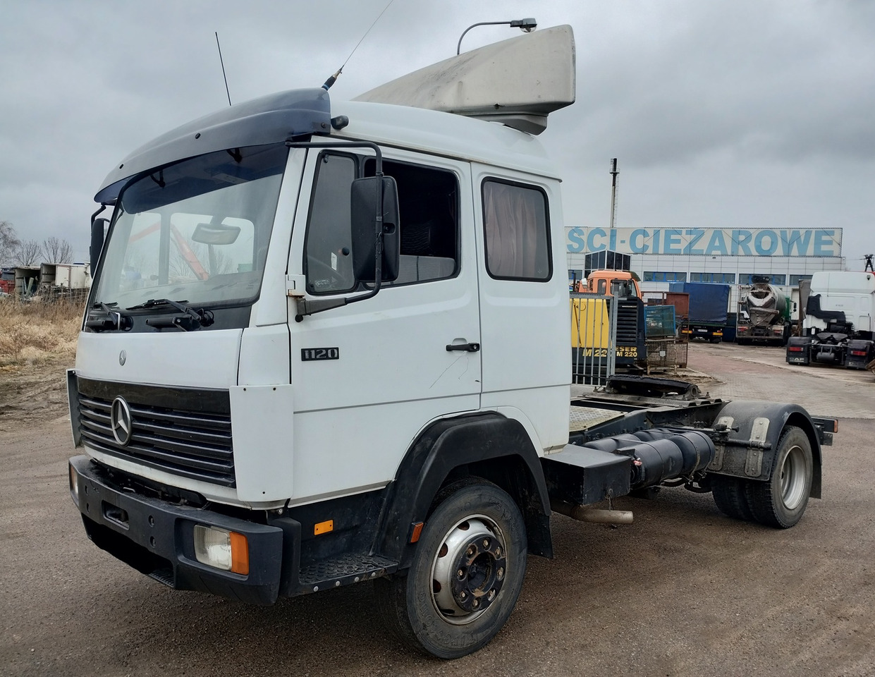 Mercedes Benz 1120 S - Tegljač: slika 1 Mercedes Benz 1120 S - Tegljač: slika 1