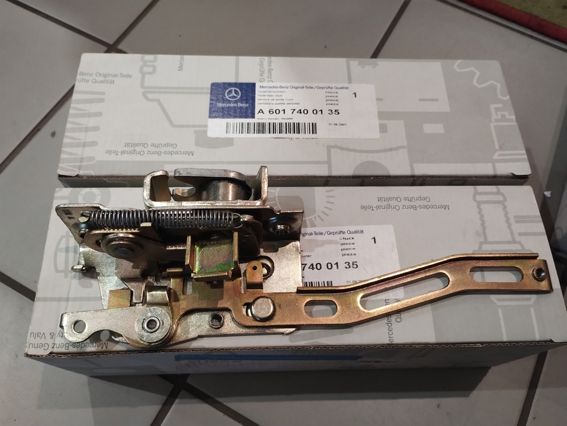 ZAMEK DRZWI TYŁ REAR DOOR LOCK MERCEDES T1 207 208 308 310 6017400135 - Kabina i enterijer za Dostavno vozilo: slika 2 ZAMEK DRZWI TYŁ REAR DOOR LOCK MERCEDES T1 207 208 308 310 6017400135 - Kabina i enterijer za Dostavno vozilo: slika 2