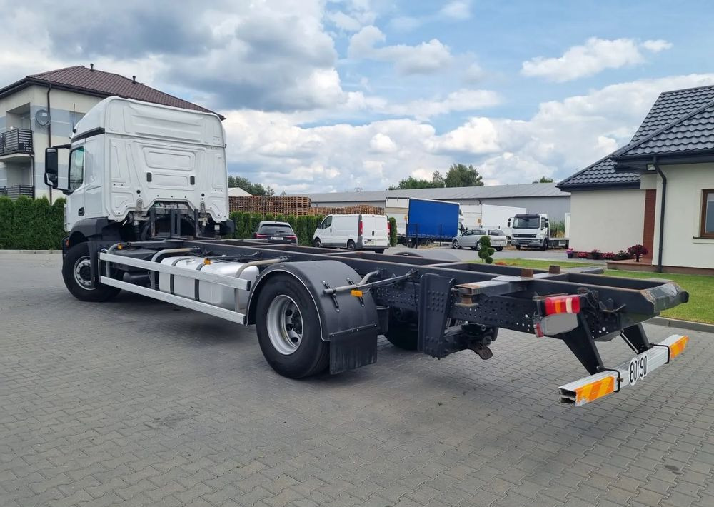 Mercedes-Benz Actros 1836 - Kamion sa ceradom: slika 4 Mercedes-Benz Actros 1836 - Kamion sa ceradom: slika 4