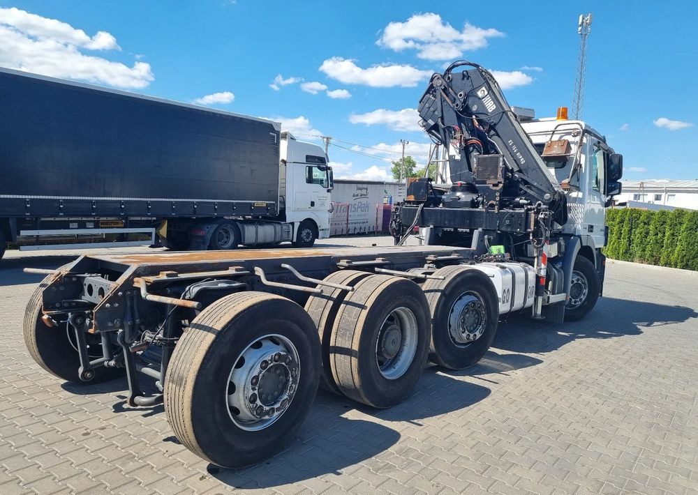 Mercedes-Benz Actros 3244 - Kamion sa golom šasijom i zatvorenom kabinom: slika 4 Mercedes-Benz Actros 3244 - Kamion sa golom šasijom i zatvorenom kabinom: slika 4
