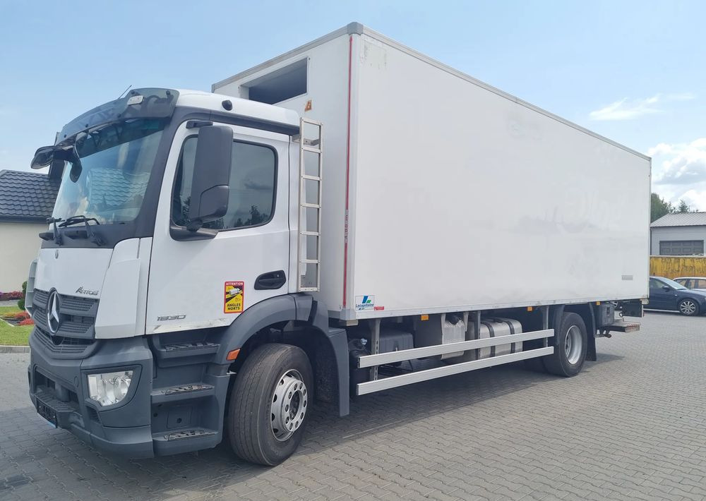 Mercedes-Benz Antos 1830 - Hladnjača: slika 1 Mercedes-Benz Antos 1830 - Hladnjača: slika 1