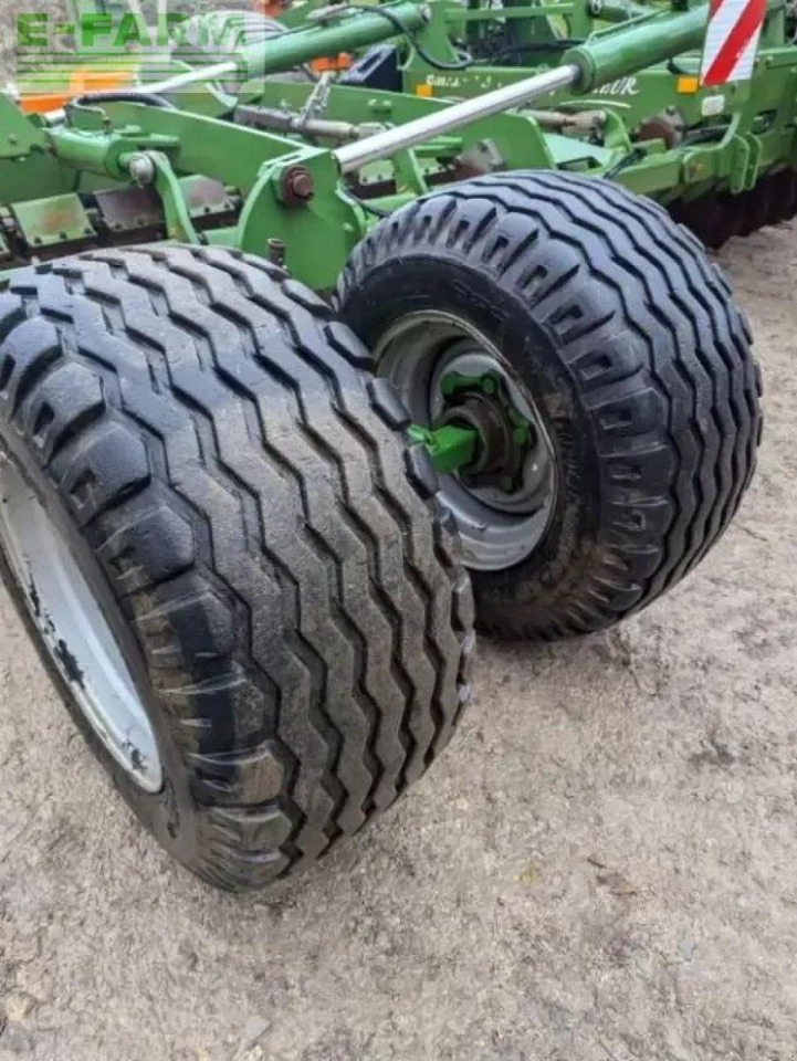 Amazone catros 7003 2 tx - Kultivator: slika 4 Amazone catros 7003 2 tx - Kultivator: slika 4
