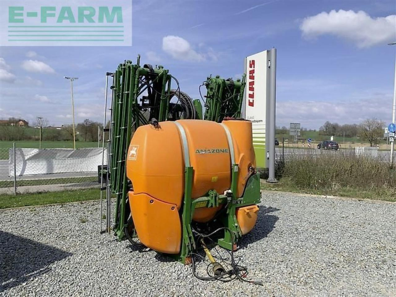 Amazone uf 1201 - Vučena prskalica: slika 1 Amazone uf 1201 - Vučena prskalica: slika 1