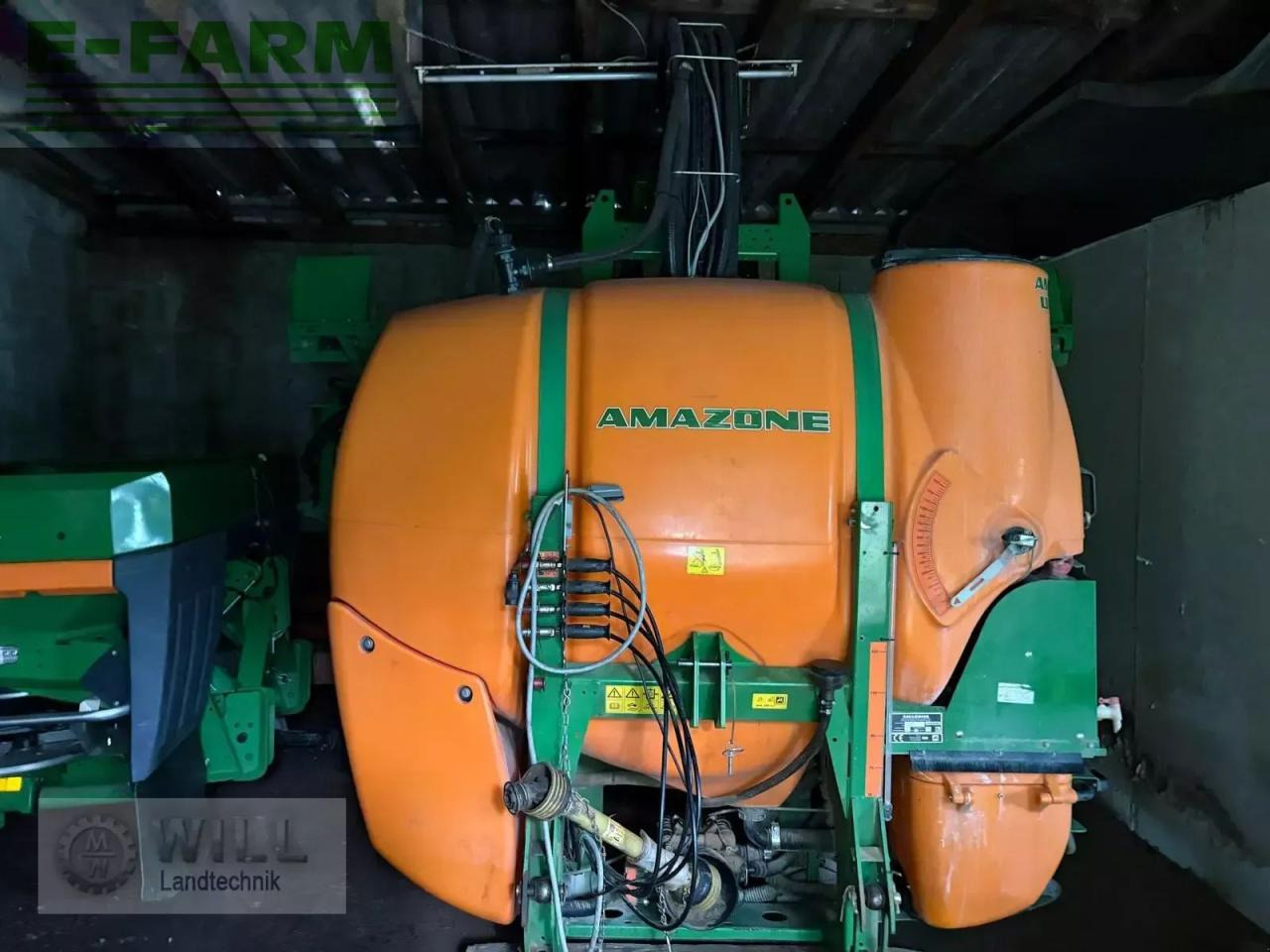 Amazone uf 1201 - Vučena prskalica: slika 1 Amazone uf 1201 - Vučena prskalica: slika 1