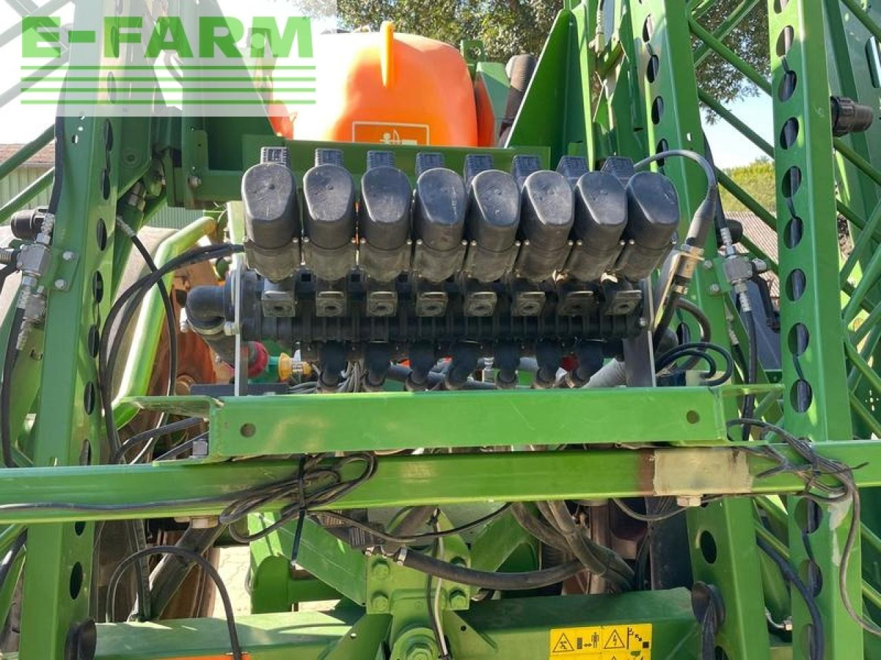 Amazone ux 4200 special - Vučena prskalica: slika 3 Amazone ux 4200 special - Vučena prskalica: slika 3