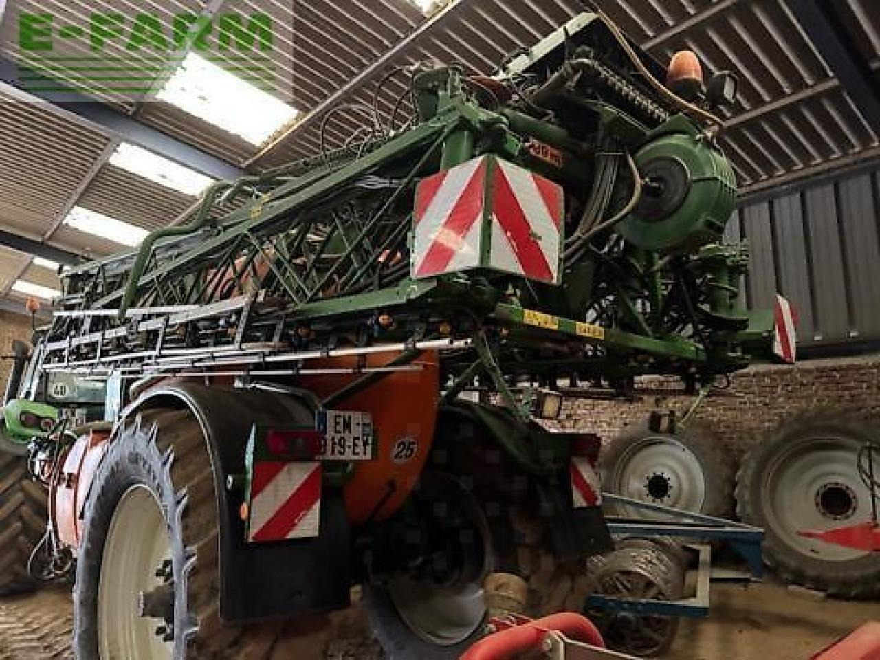 Amazone ux5200 - Vučena prskalica: slika 3 Amazone ux5200 - Vučena prskalica: slika 3