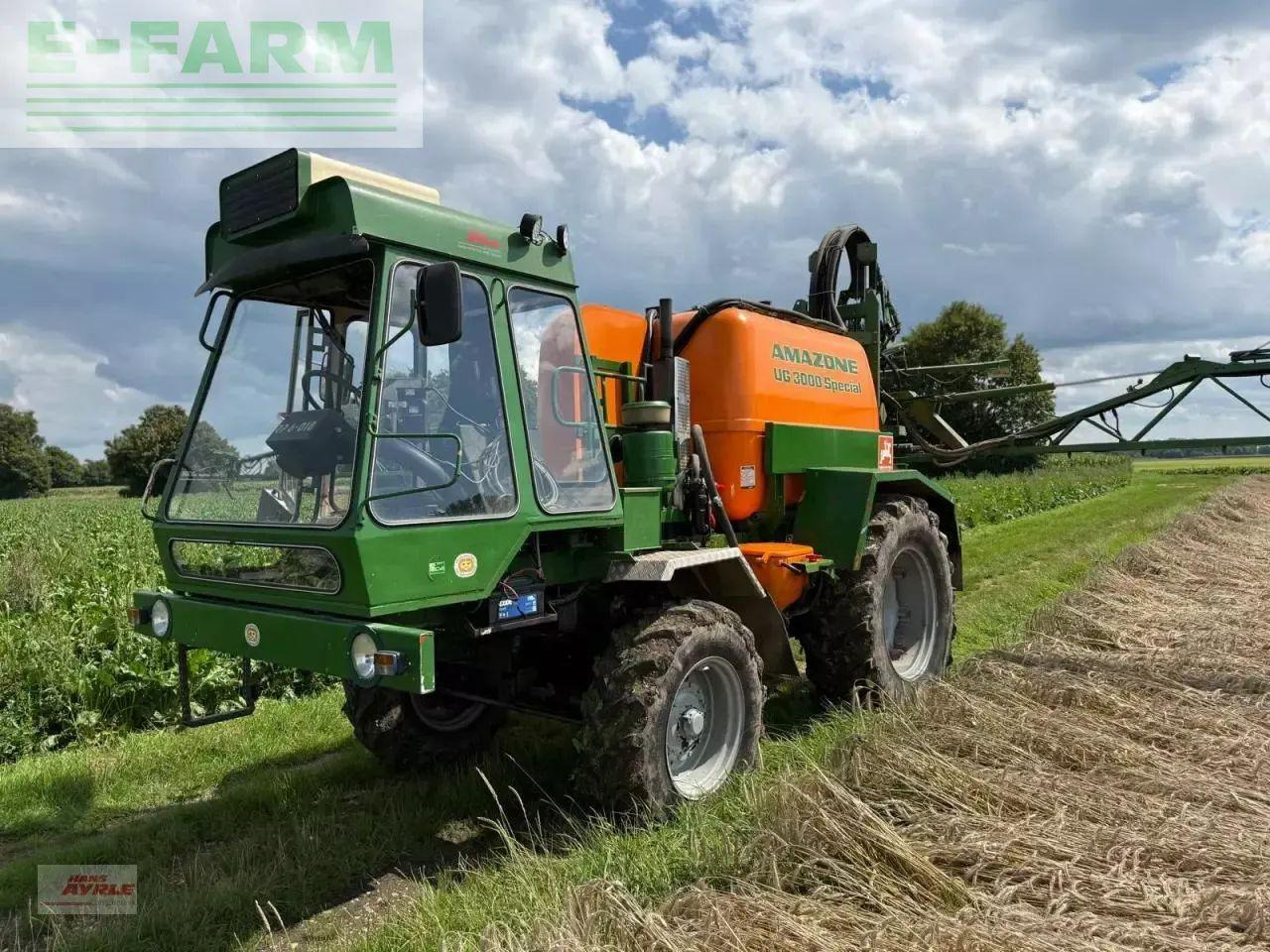 Amazone zetor - amazone rp6-018 selbstfahrer - Vučena prskalica: slika 1 Amazone zetor - amazone rp6-018 selbstfahrer - Vučena prskalica: slika 1