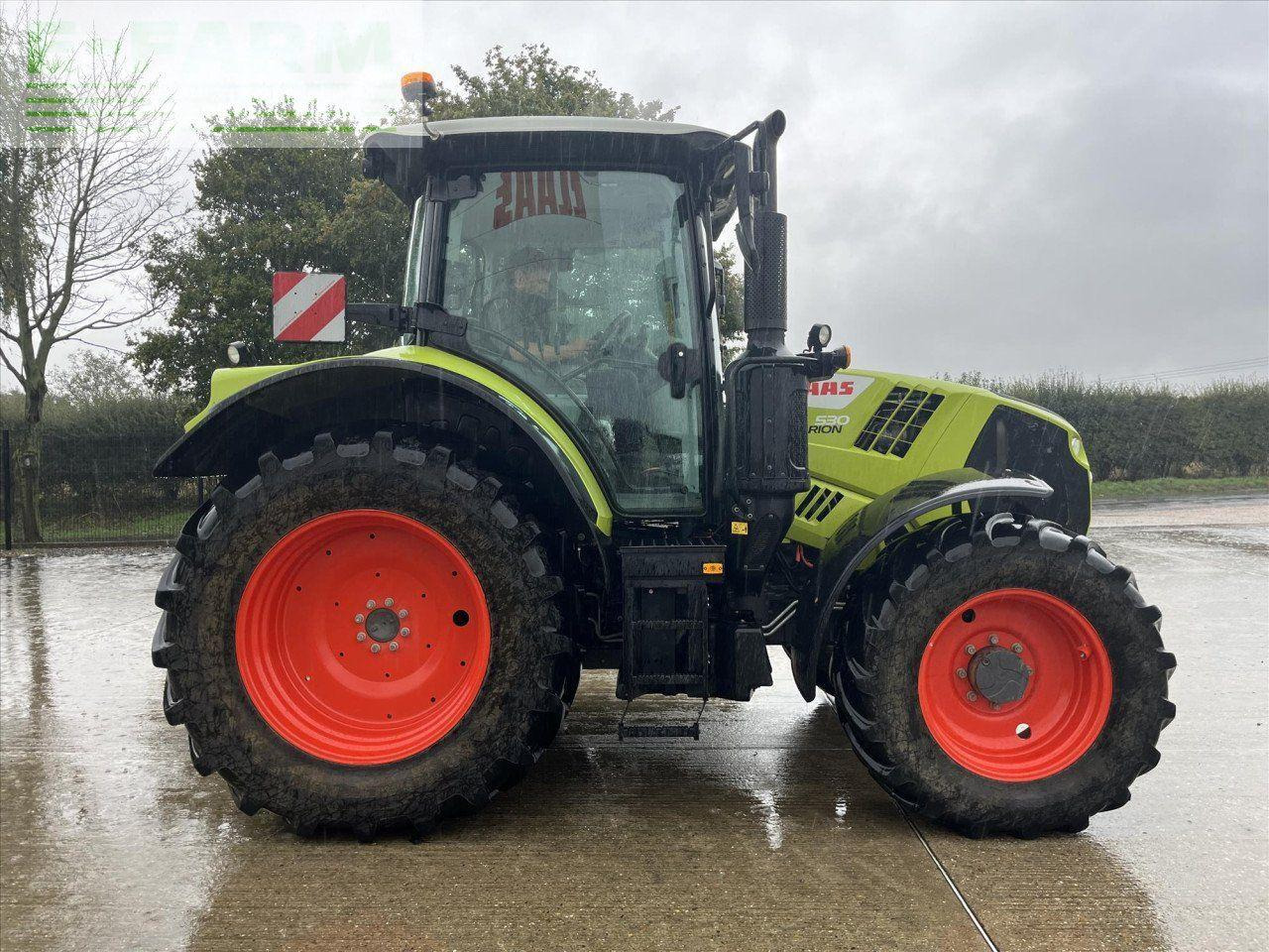 CLAAS ARION 530 - Traktor: slika 4 CLAAS ARION 530 - Traktor: slika 4