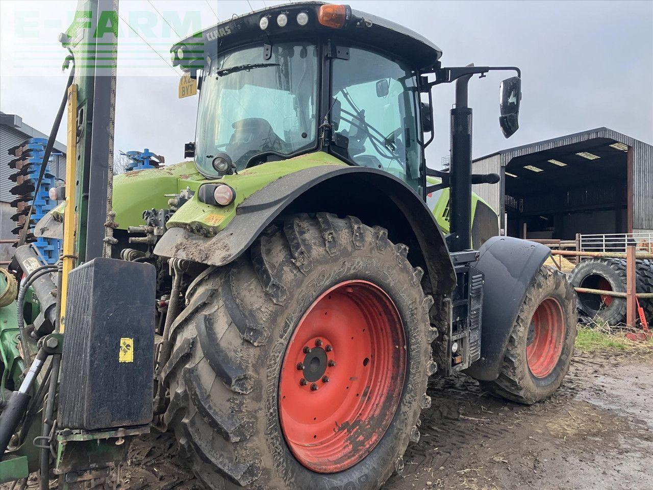 CLAAS AXION 830 - Traktor: slika 2 CLAAS AXION 830 - Traktor: slika 2