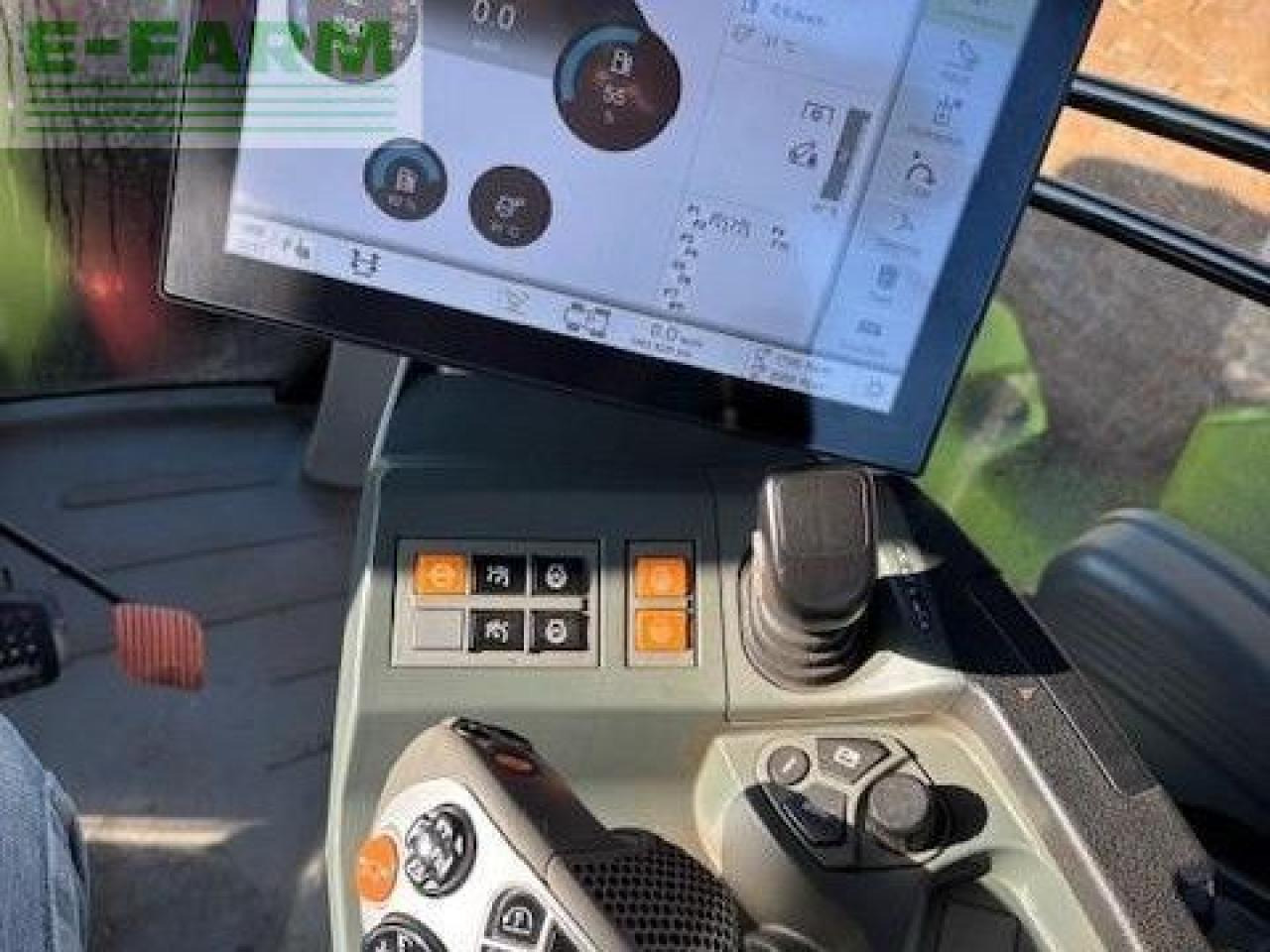 CLAAS AXION 960 TT - Traktor: slika 5 CLAAS AXION 960 TT - Traktor: slika 5