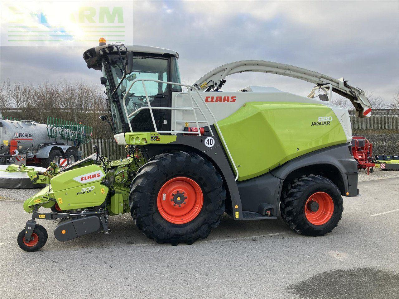 CLAAS JAGUAR 880 4WD - Kombajn za stočnu hranu: slika 1 CLAAS JAGUAR 880 4WD - Kombajn za stočnu hranu: slika 1
