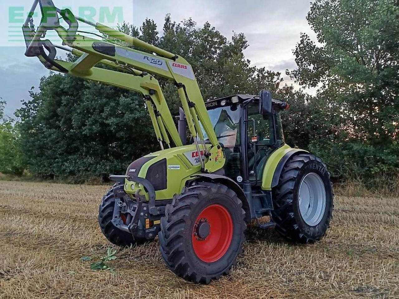 CLAAS arion 420 cis - Traktor: slika 1 CLAAS arion 420 cis - Traktor: slika 1