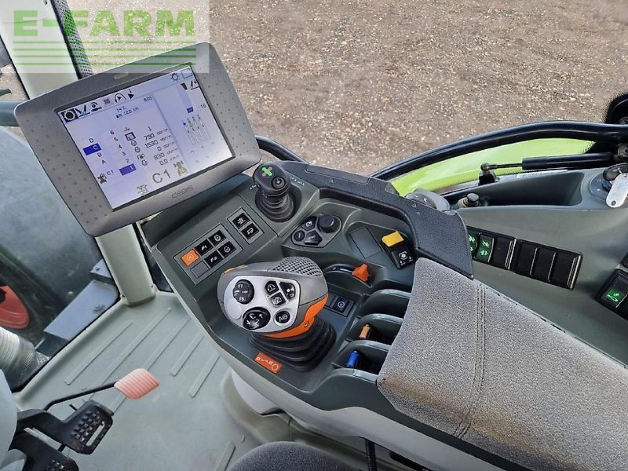 CLAAS arion 640 cebis CEBIS - Traktor: slika 5 CLAAS arion 640 cebis CEBIS - Traktor: slika 5