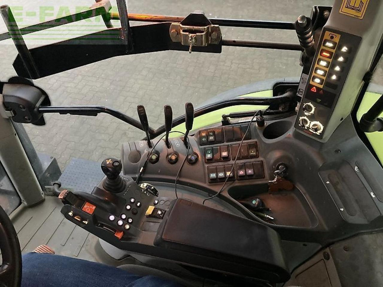 Traktor CLAAS arion 650 cis hexashift HEXASHIFT CIS: slika 10 Traktor CLAAS arion 650 cis hexashift HEXASHIFT CIS: slika 10