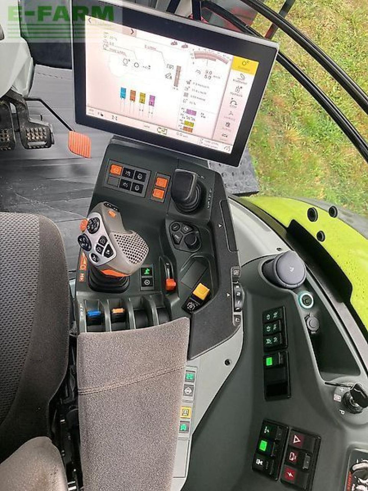 CLAAS arion 660 cmatic - Traktor: slika 2 CLAAS arion 660 cmatic - Traktor: slika 2