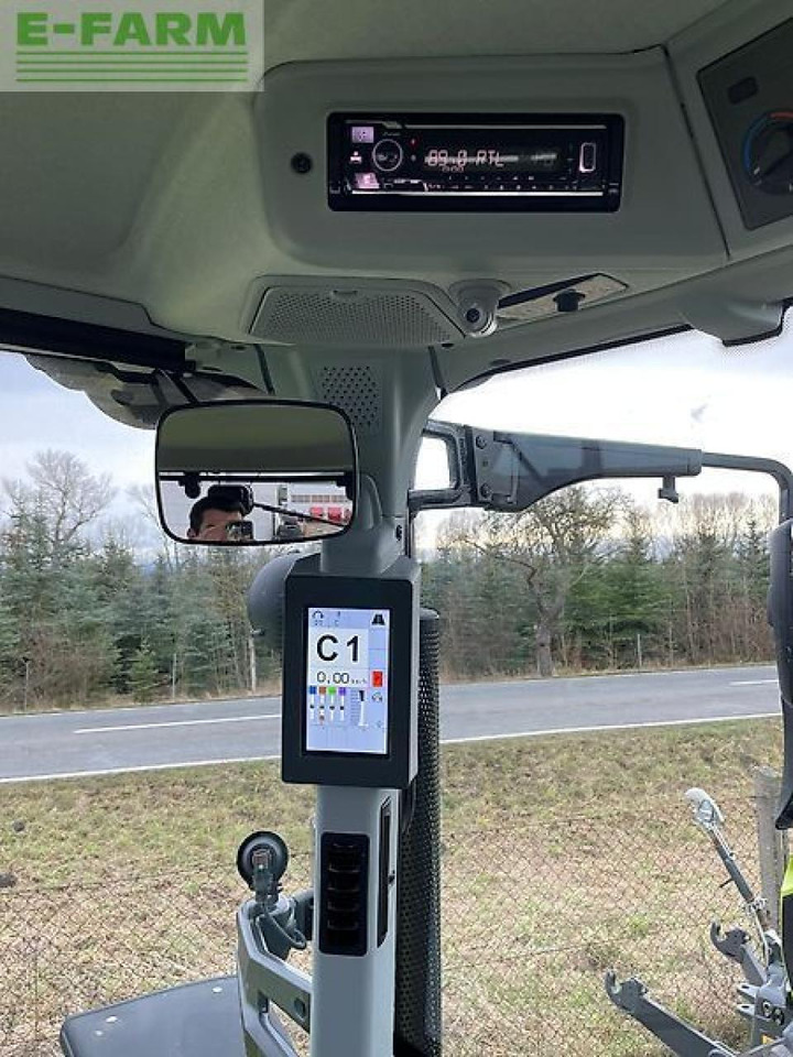 Traktor CLAAS axion 800: slika 9