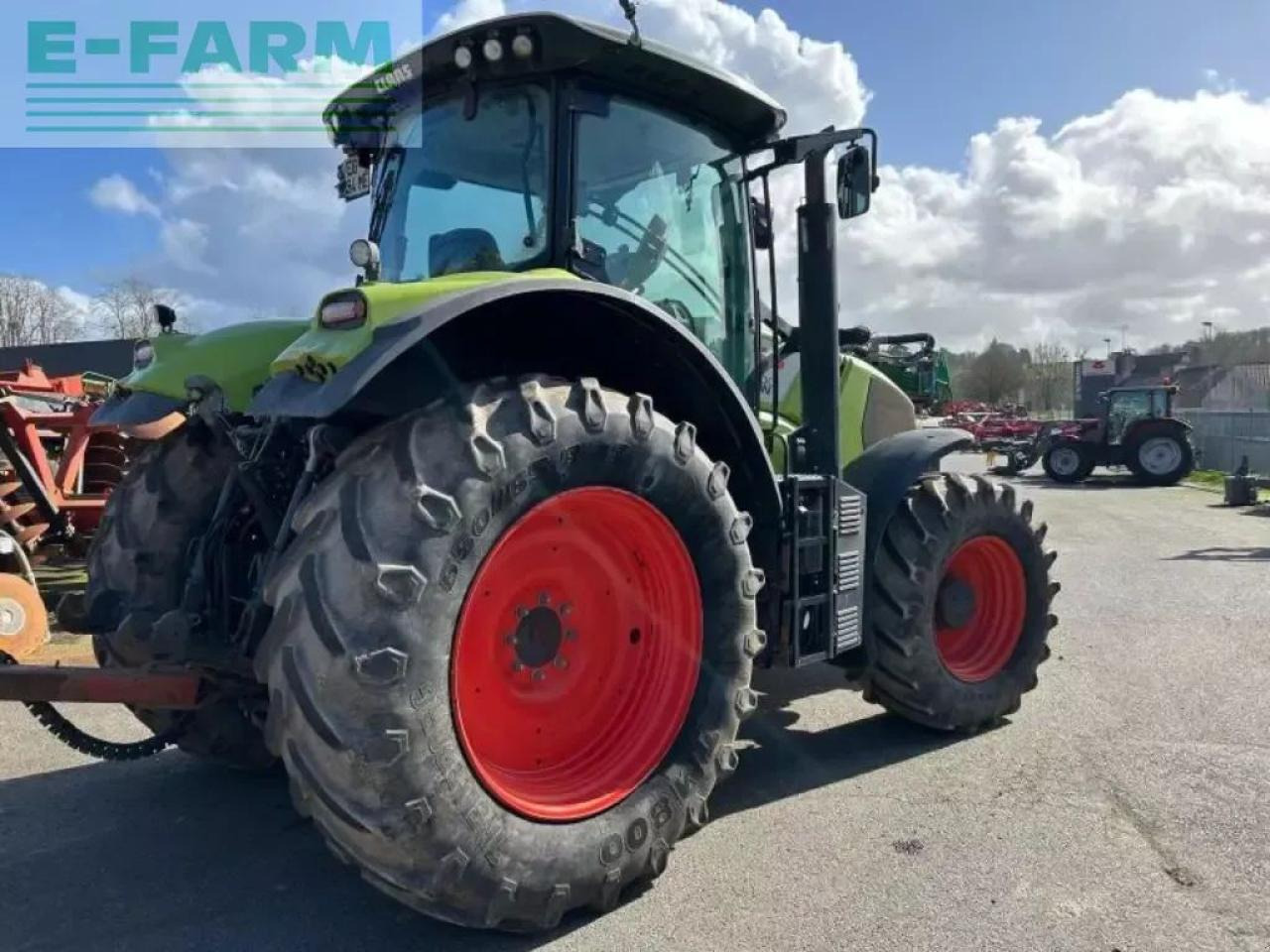 CLAAS axion 800 - Traktor: slika 3 CLAAS axion 800 - Traktor: slika 3