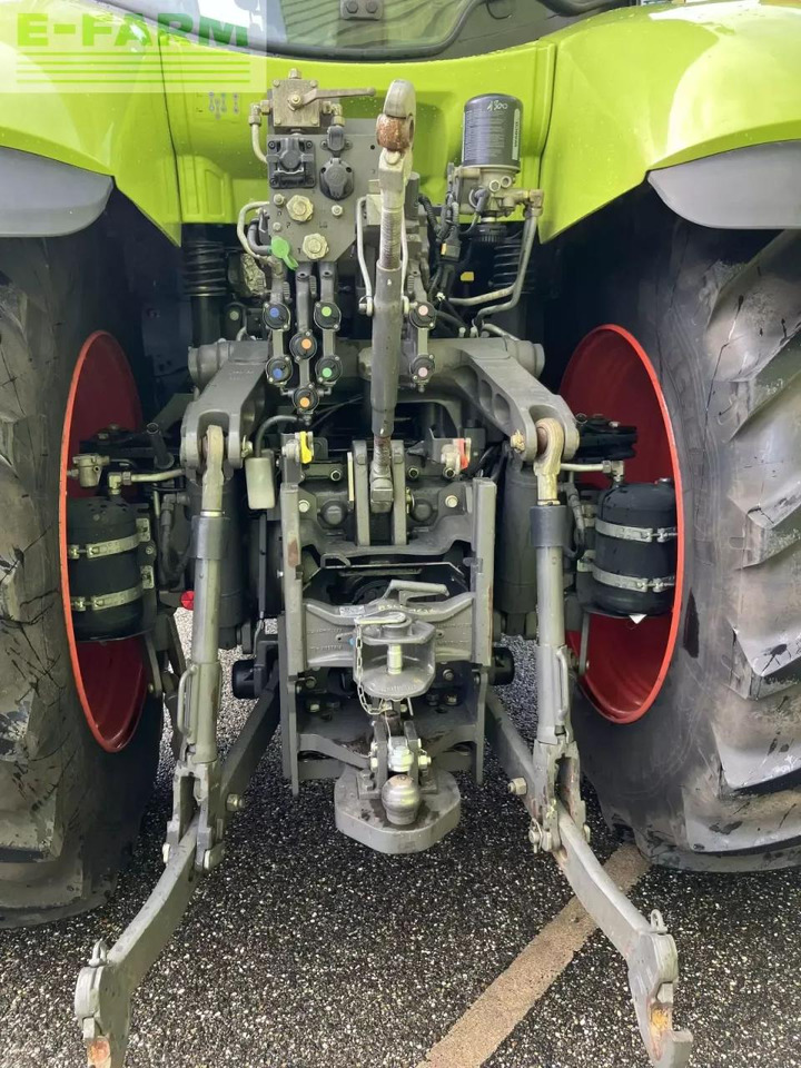 CLAAS axion 800 cis hexashift HEXASHIFT CIS - Traktor: slika 4 CLAAS axion 800 cis hexashift HEXASHIFT CIS - Traktor: slika 4