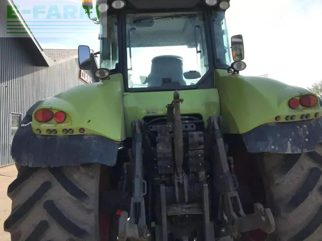 Traktor CLAAS axion 810: slika 6