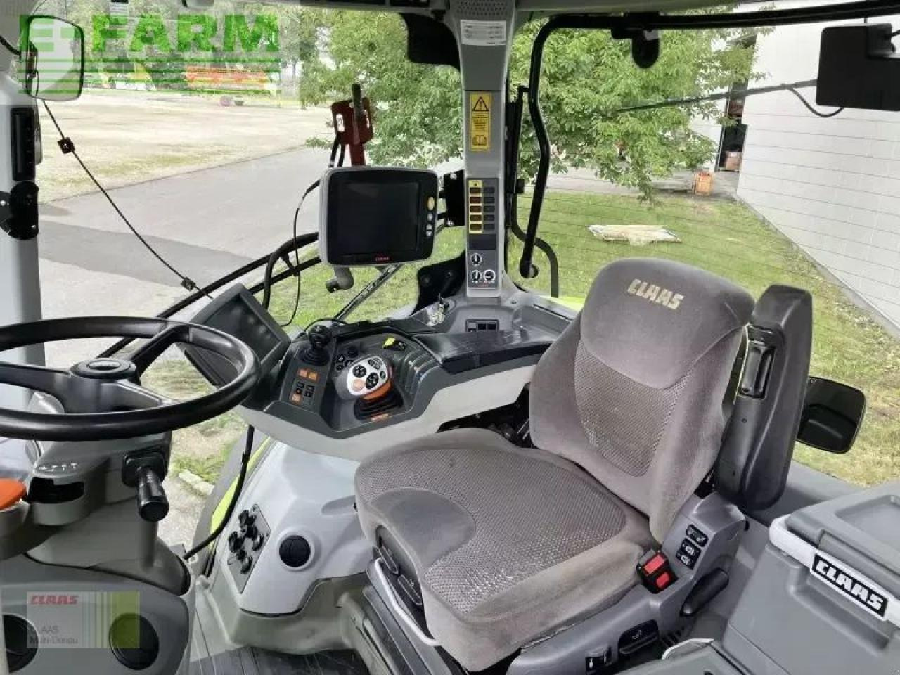 CLAAS axion 830 c-matic - Traktor: slika 5 CLAAS axion 830 c-matic - Traktor: slika 5