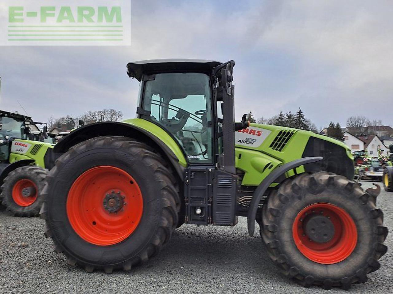 CLAAS axion 830 c-matic - Traktor: slika 5 CLAAS axion 830 c-matic - Traktor: slika 5