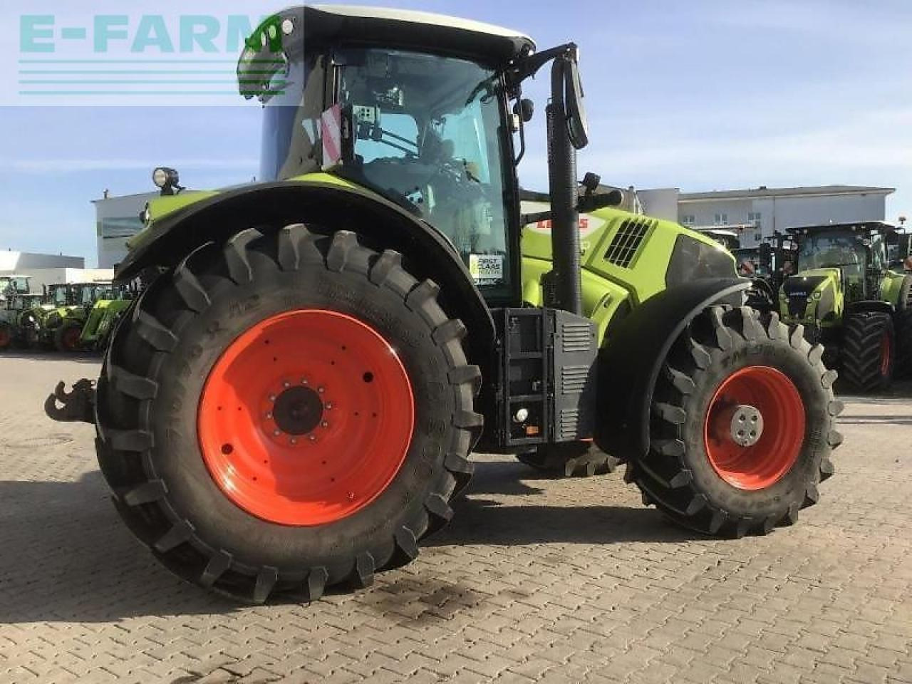 CLAAS axion 870 cmatic CMATIC - Traktor: slika 4 CLAAS axion 870 cmatic CMATIC - Traktor: slika 4