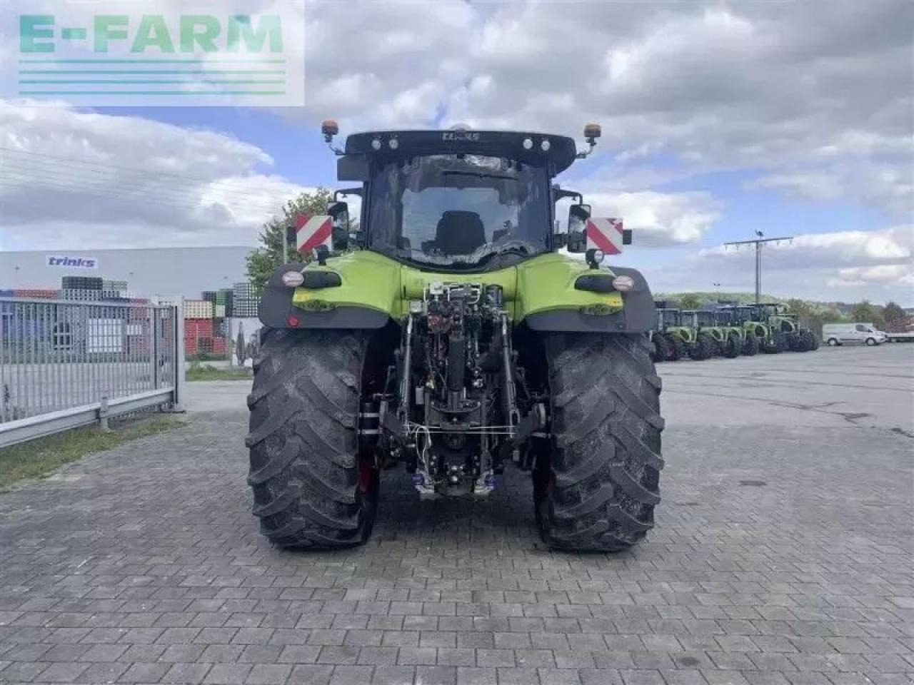 CLAAS axion 870 cmatic cebis CMATIC CEBIS - Traktor: slika 4 CLAAS axion 870 cmatic cebis CMATIC CEBIS - Traktor: slika 4