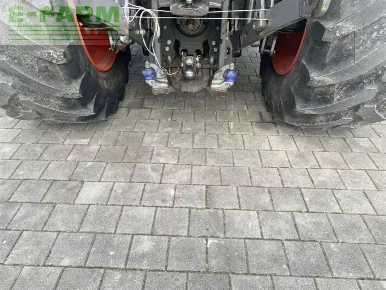 CLAAS axion 870 cmatic cebis CMATIC CEBIS - Traktor: slika 5 CLAAS axion 870 cmatic cebis CMATIC CEBIS - Traktor: slika 5