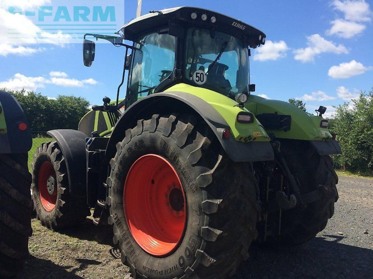 CLAAS axion 930 c-matic - Traktor: slika 2 CLAAS axion 930 c-matic - Traktor: slika 2