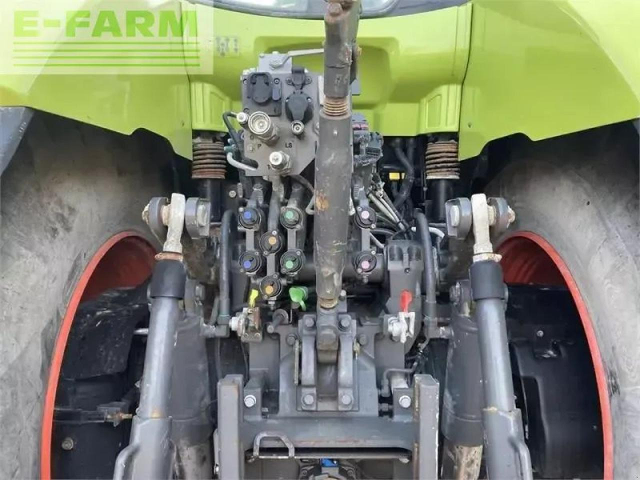 CLAAS axion 930 cmatic cebis CMATIC CEBIS - Traktor: slika 4 CLAAS axion 930 cmatic cebis CMATIC CEBIS - Traktor: slika 4