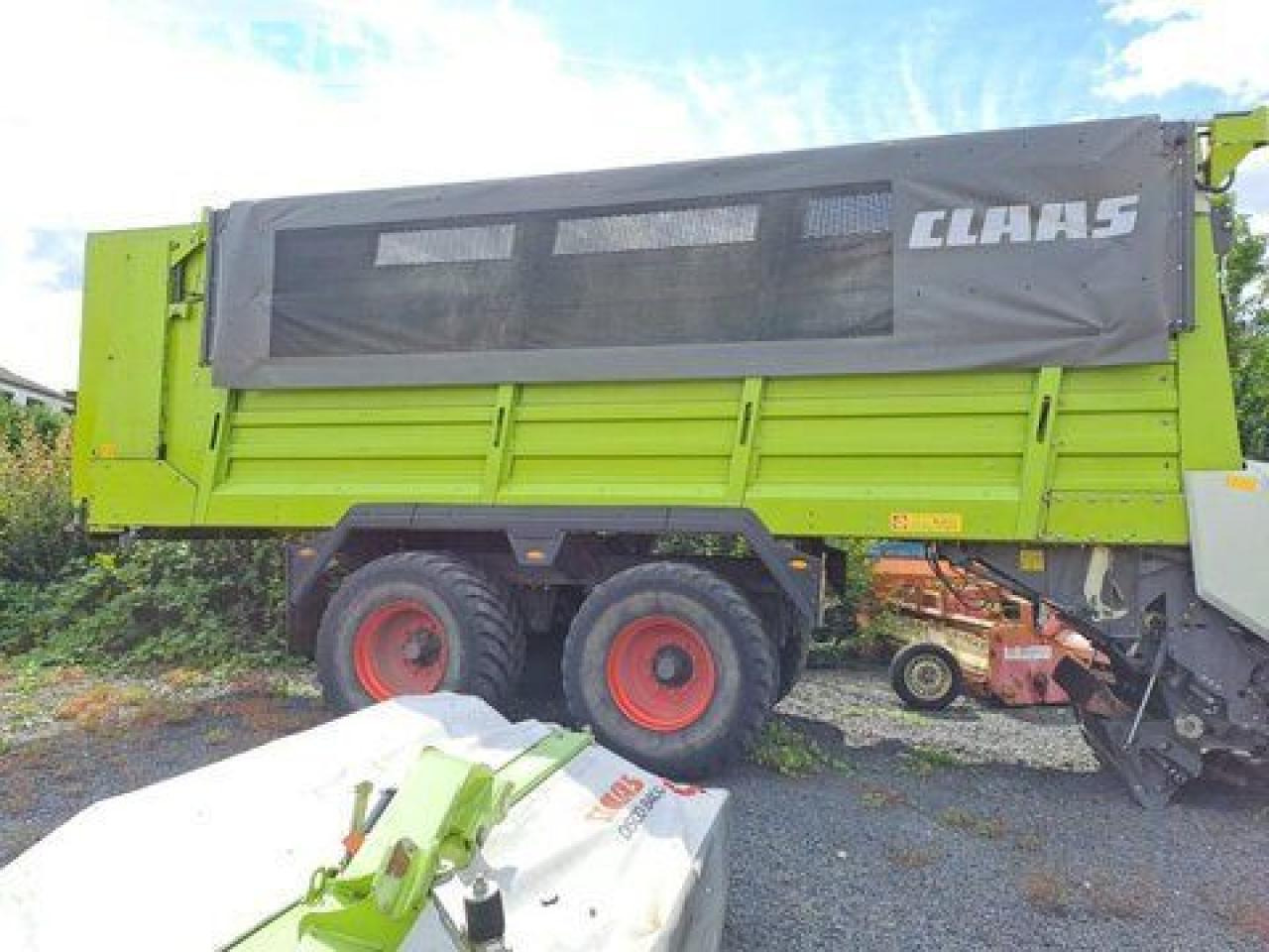 CLAAS cargos 8500 s - Traktorska prikolica za farmu/ Kiper: slika 1 CLAAS cargos 8500 s - Traktorska prikolica za farmu/ Kiper: slika 1
