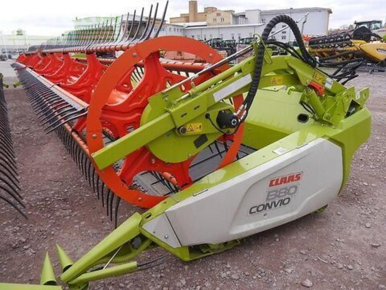 CLAAS convio 1380 - Prednji deo kombajna: slika 2 CLAAS convio 1380 - Prednji deo kombajna: slika 2