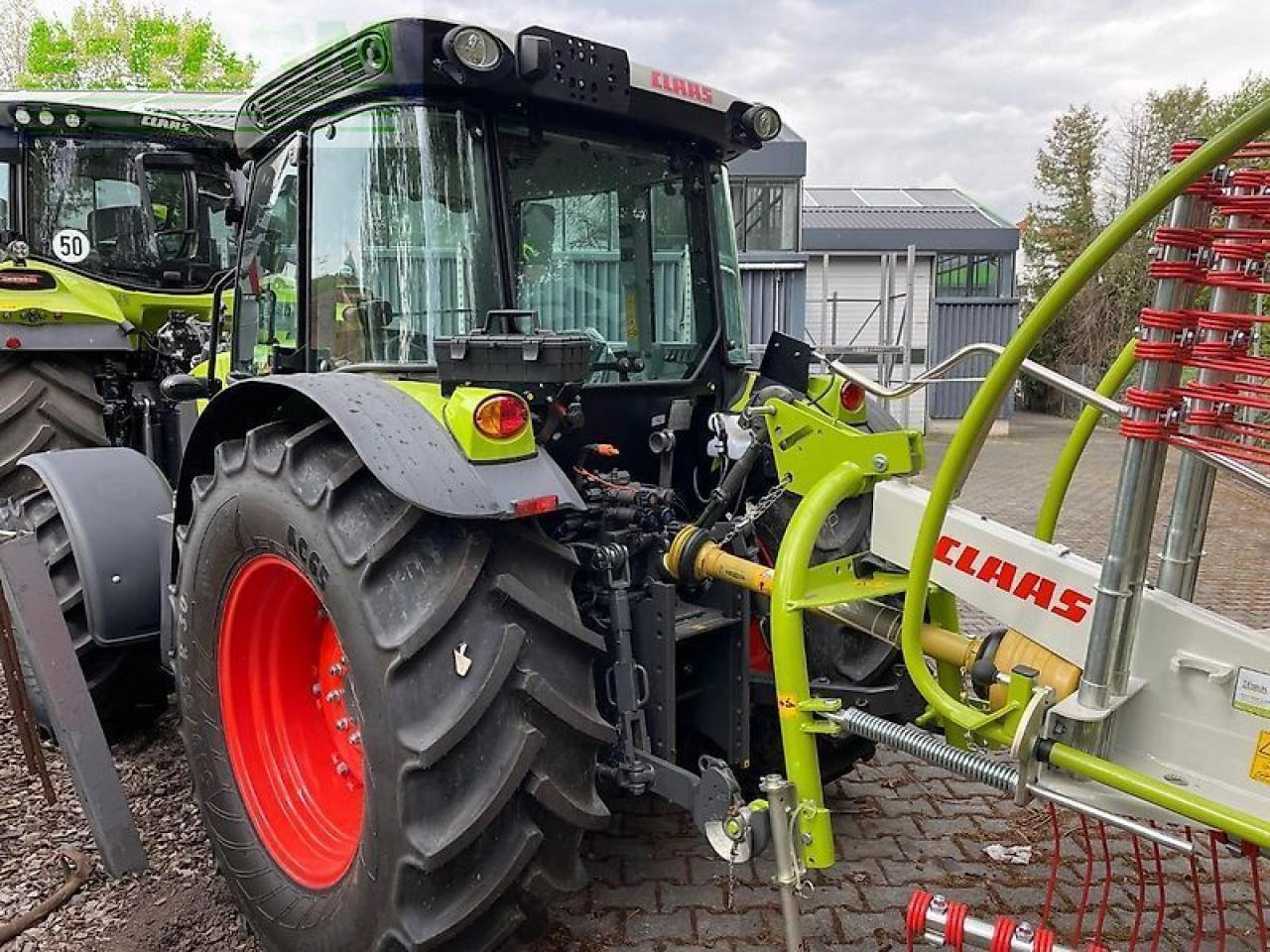 CLAAS elios 210 kabine classic - Traktor: slika 3 CLAAS elios 210 kabine classic - Traktor: slika 3