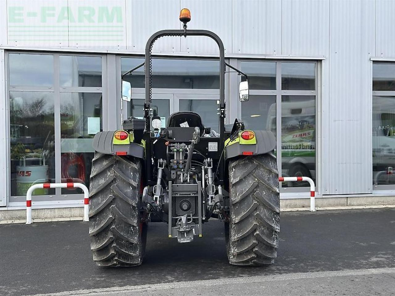 CLAAS elios 210 plattform - Traktor: slika 3 CLAAS elios 210 plattform - Traktor: slika 3