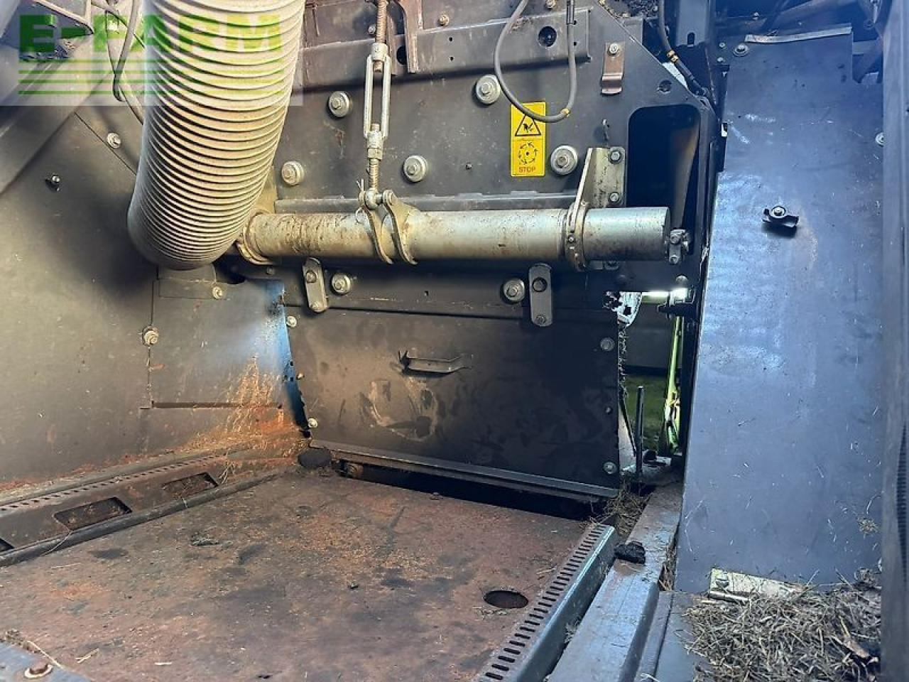 Kombajn za stočnu hranu CLAAS jaguar 860: slika 15