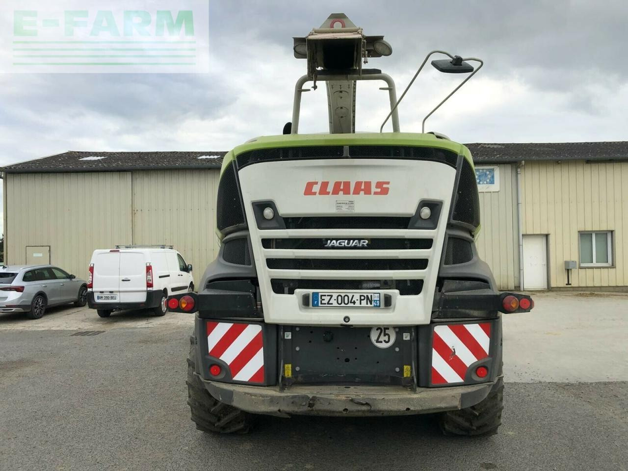 CLAAS jaguar 930 t4 (498/530) - Kombajn za stočnu hranu: slika 4 CLAAS jaguar 930 t4 (498/530) - Kombajn za stočnu hranu: slika 4