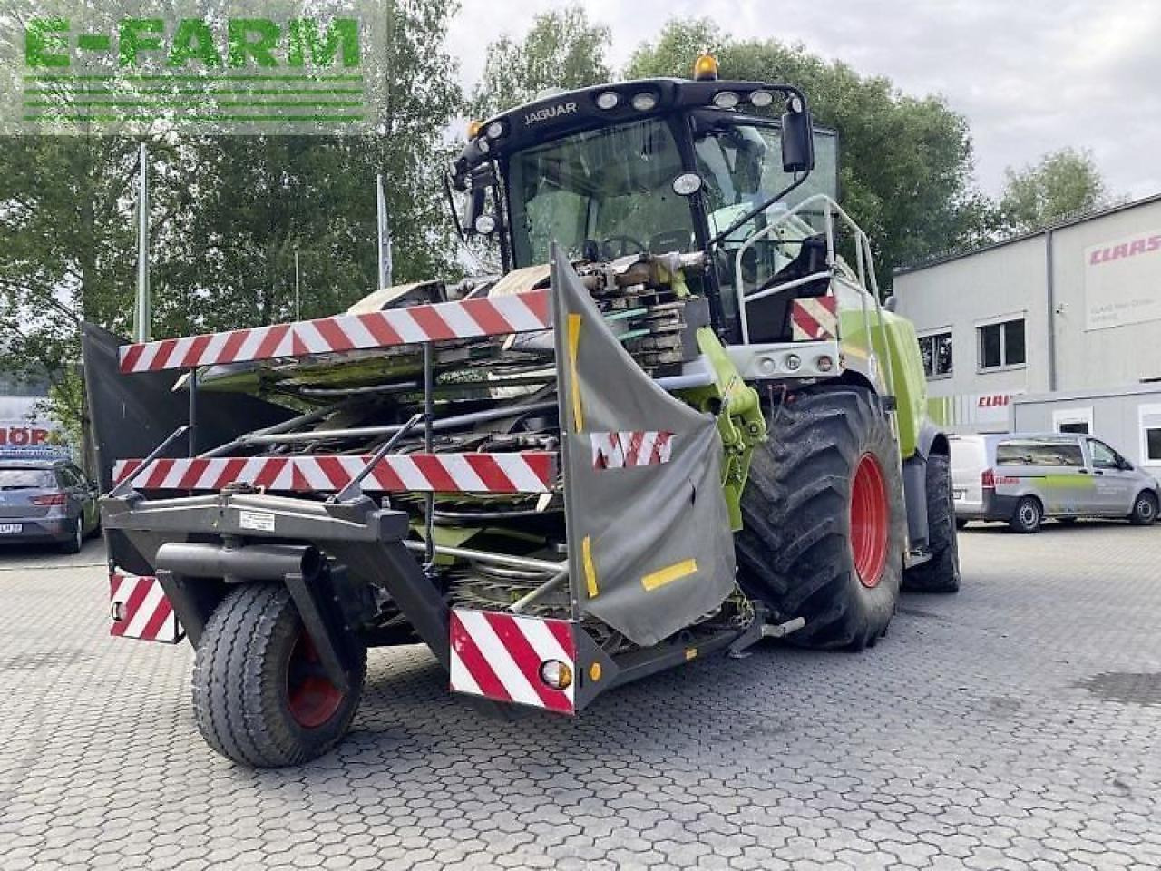 CLAAS jaguar 950+pu300+orbis 750 - Kombajn za stočnu hranu: slika 4 CLAAS jaguar 950+pu300+orbis 750 - Kombajn za stočnu hranu: slika 4
