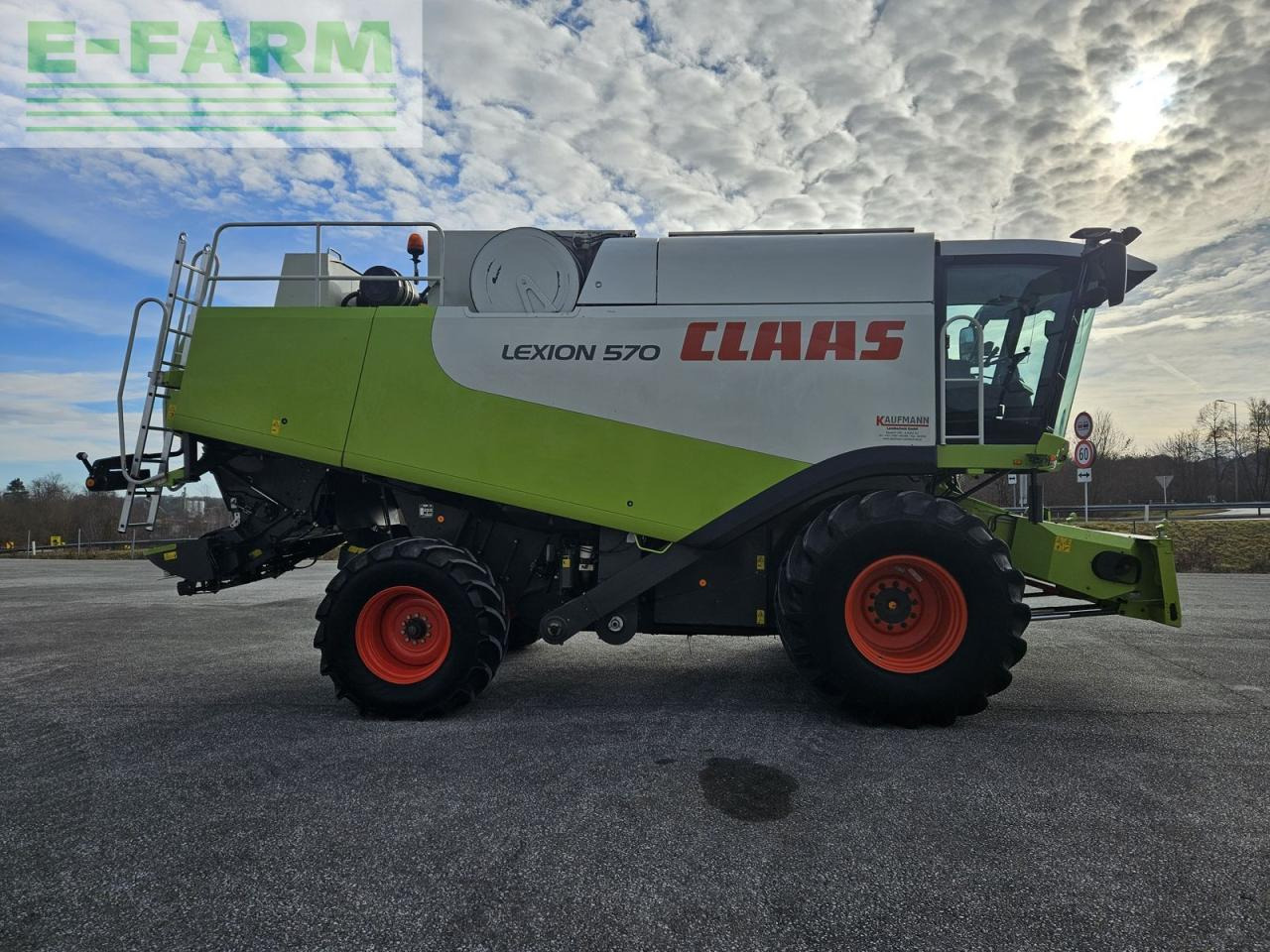 CLAAS lexion 570 - Kombinovani kombajn: slika 4 CLAAS lexion 570 - Kombinovani kombajn: slika 4