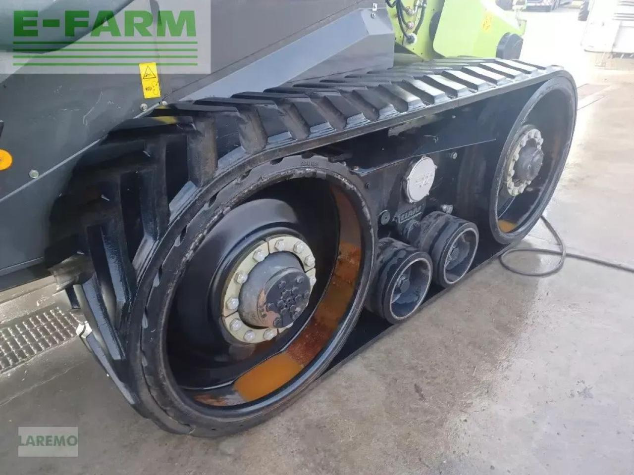 CLAAS lexion 670 tt terratrac v 900 - Kombinovani kombajn: slika 5 CLAAS lexion 670 tt terratrac v 900 - Kombinovani kombajn: slika 5