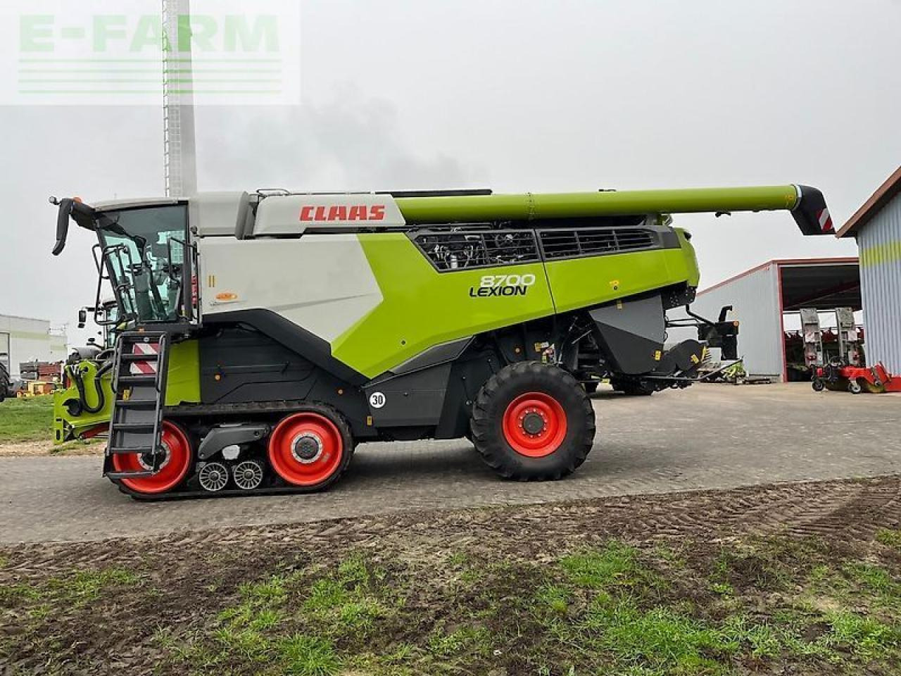 CLAAS lexion 8700 tt - Kombinovani kombajn: slika 3 CLAAS lexion 8700 tt - Kombinovani kombajn: slika 3