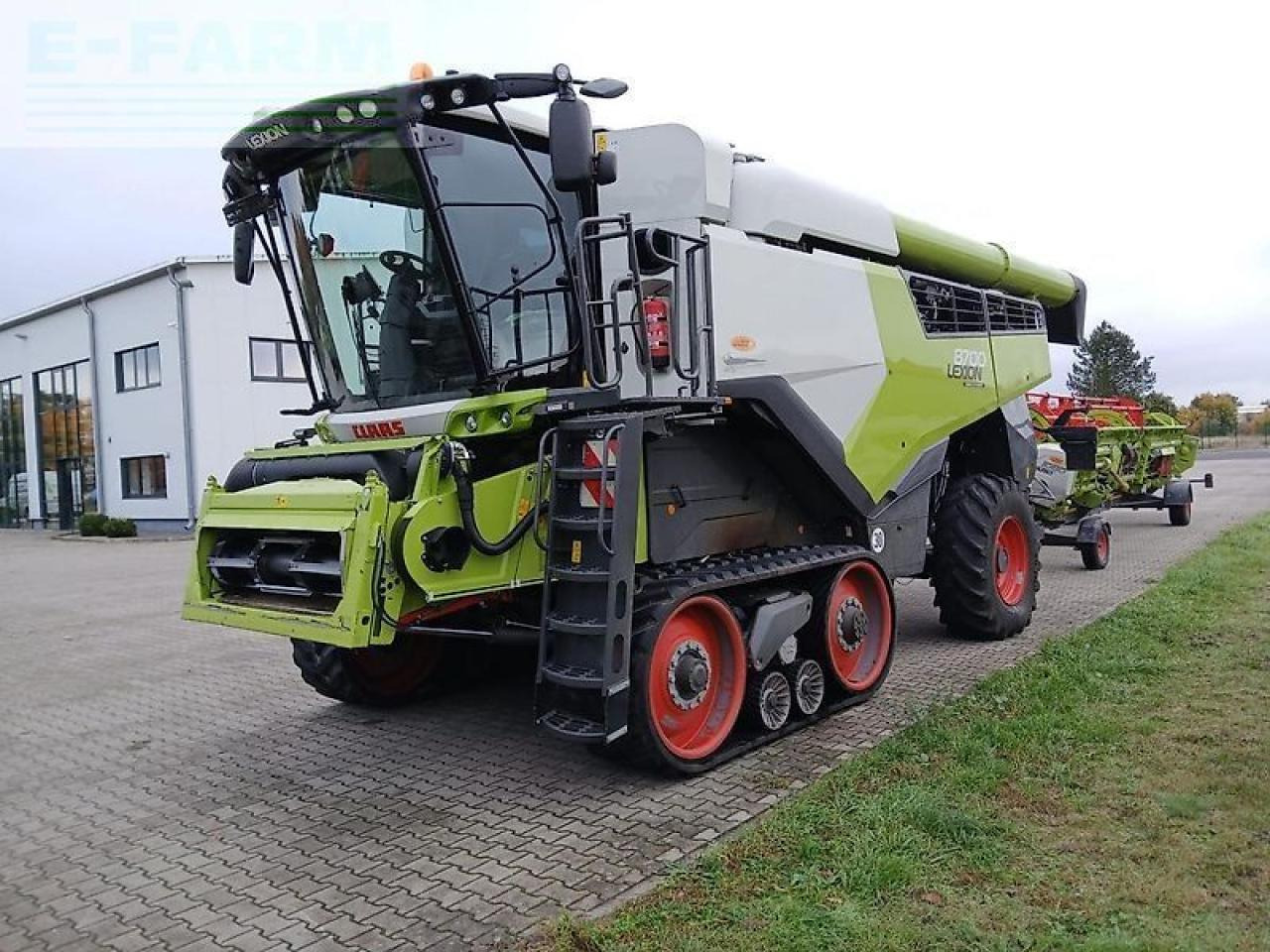 CLAAS lexion 8700 tt - Kombinovani kombajn: slika 1 CLAAS lexion 8700 tt - Kombinovani kombajn: slika 1
