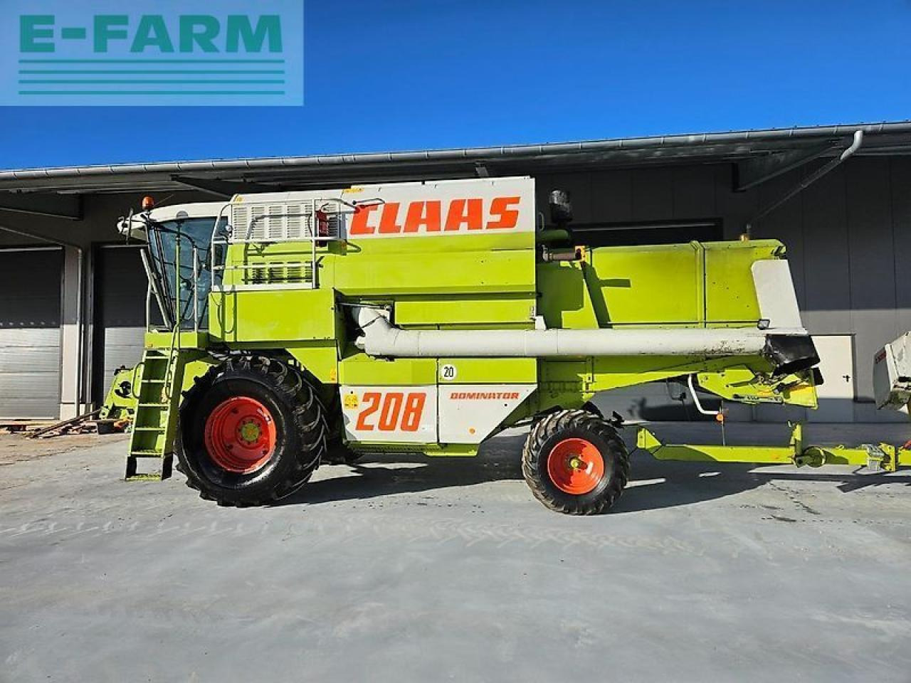 CLAAS mega 208 "gepflegte maschine" inzahlungnahme möglich - Kombinovani kombajn: slika 3 CLAAS mega 208 "gepflegte maschine" inzahlungnahme möglich - Kombinovani kombajn: slika 3