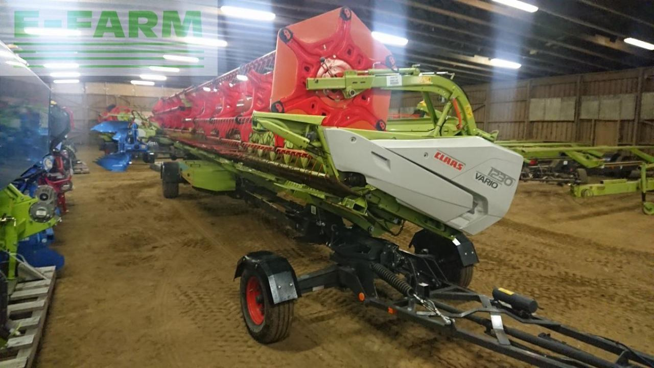 CLAAS vario 1230 - Prednji deo kombajna: slika 2 CLAAS vario 1230 - Prednji deo kombajna: slika 2